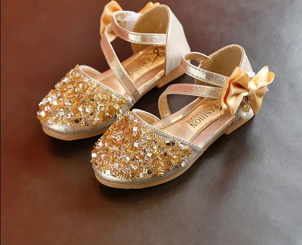 SLYXSH 2019 Children Princess Glitter Sandals Kids Girls Soft Shoes Square Low-heeled Dress Party Shoes Pink /Silver/Gold