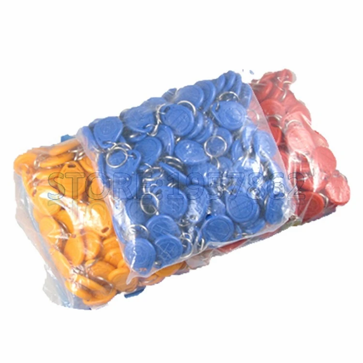 Gratis Pengiriman 100 pcs/Lot RFID Proximity Rfid Tag Key Rings 125 KHz Smart Card Biru Kuning Merah