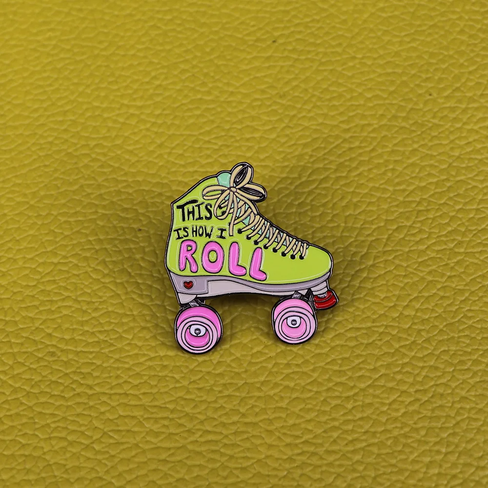 This is how I roll roller skates enamel pin skating brooch funny puns Roller Derby badge vaporwave aesthetic 80s 90s kid gift