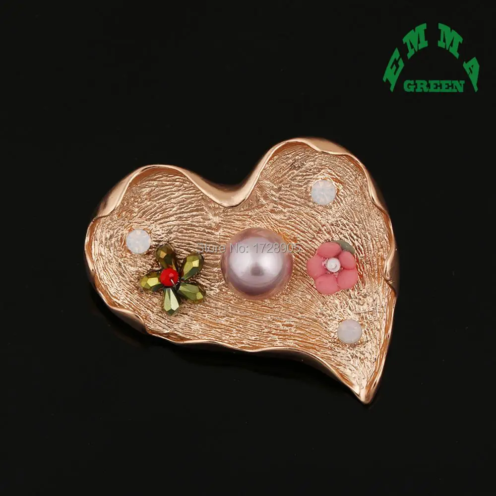 New Pins Jewelry Pearl Lotus Flower Crystal Brooches Pin Heart Shape Scarf Buckle Scarf Brooch for Women Tricyclic Scarf Clip