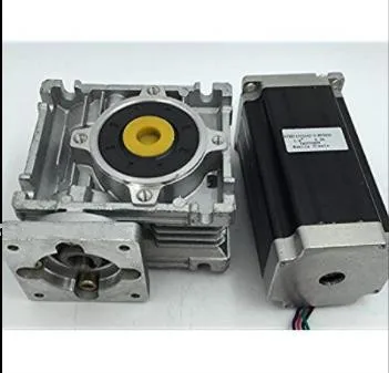 NMRV030 Worm Gearbox Geared 3NM Stepper Motor Ratio 15:1 NEMA23 L 112mm 4.2A