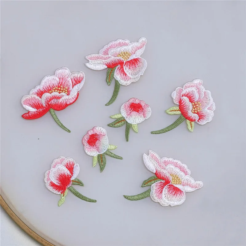 Magnolia flower Sew on Sticker for Clothing Decoration Embroidery Floral Patches for Costume Clothes DIY Applique