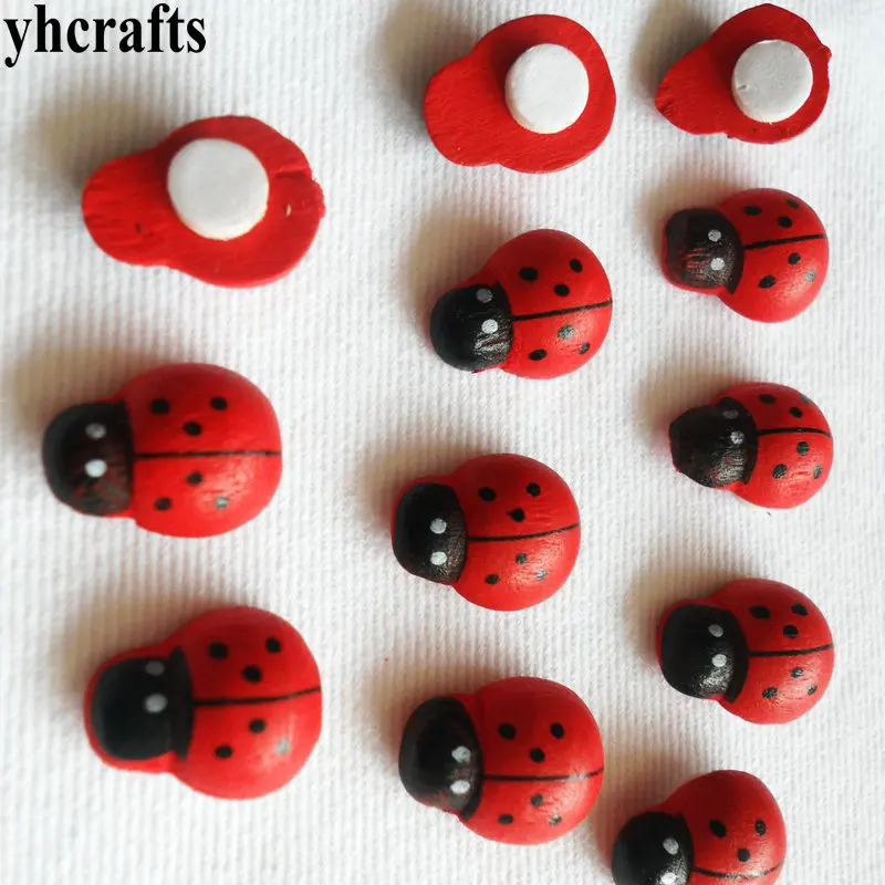 1000PCS/LOT.Wholesale 1.2x1.5cm Red ladybug wood stickers Wall Fridge stickers Promotion toys Plant Garden decoration Easter DIY