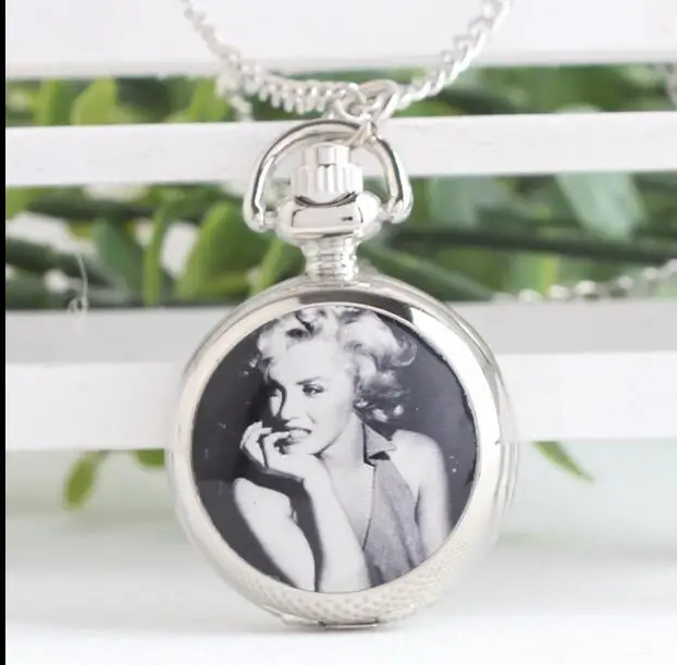 

Marilyn Monroe enamel pattern Fashion quartz woman Modern hours Necklace pocket watches