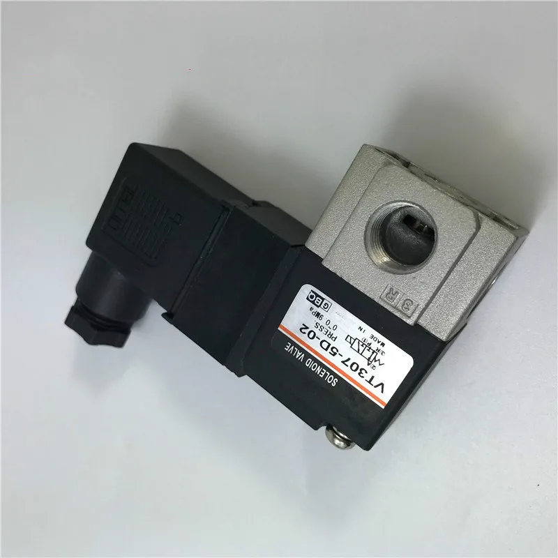 3 way pneumatic High frequency solenoid valve VT307-5D-02 VT307V-4D1-02 VT307-3D-01 VT307 with connector type vacuum valve