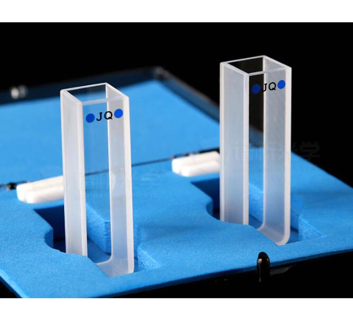 

Quartz Cuvette 10mm Path Export light Glue Process Experiment Transparent high Temperature Resistant Acid Alkal B10mm-3.5mlQc