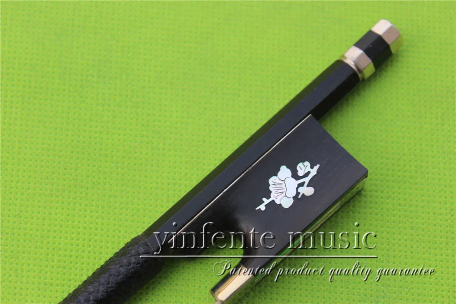 XHT-0055# new one    4/4 Violin Bow  black  Carbon Fiber Fine  Sliver String High Quality