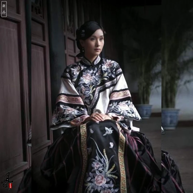 Famous Su Embroidery Late Qing Republican Period Rich Lady Costume XiuHeFu for TV Play HuiZhou Women Drama Costume Stage Hanfu