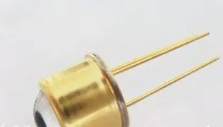 

100% New SFH530-R Ultraviolet luminescence UV Sensor (SFH530) Connector