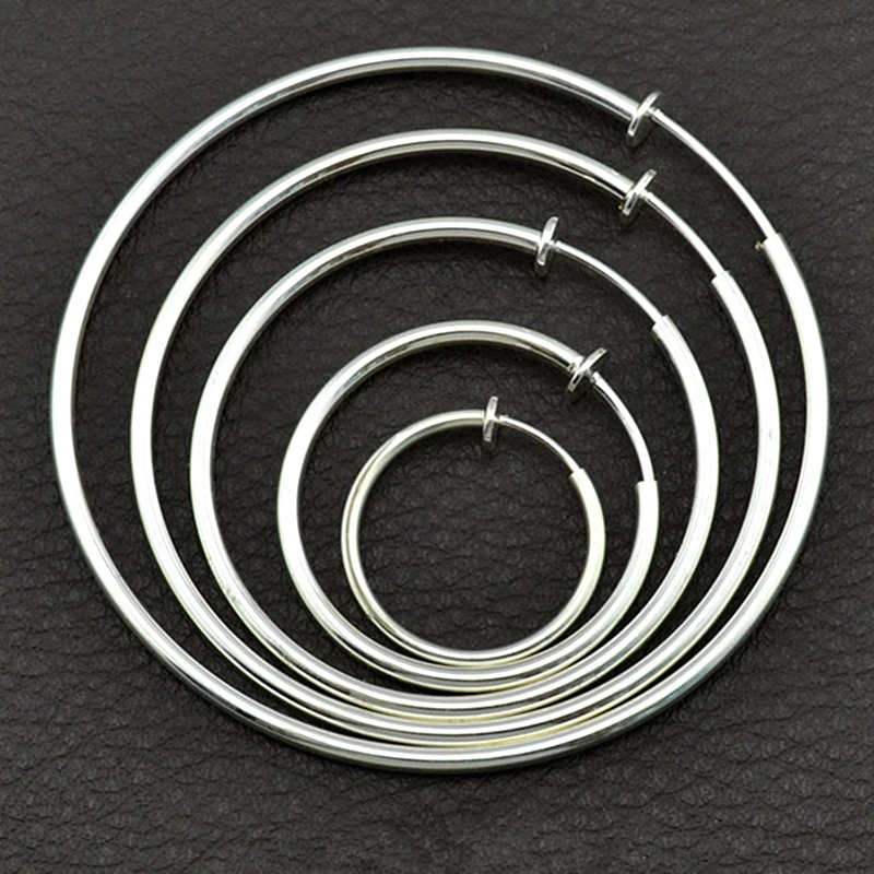 クリップに耳なしピアスのための姉妹ビッグスモールラウンドクラシック素敵なファッションジュエリーの女性のイヤリング