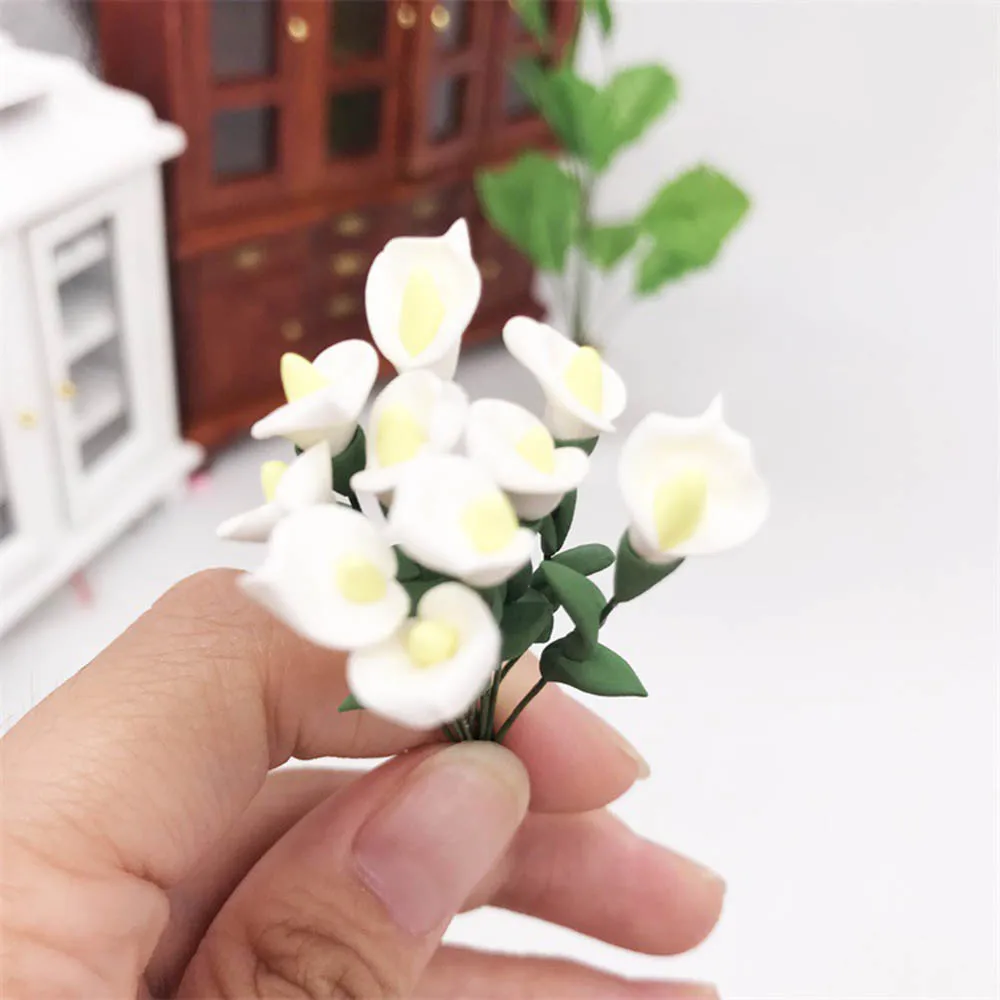 Accesorios en miniatura para casa de muñecas, modelo de simulación de lirio de Cala de flor blanca, muebles de juguete para decoración del hogar, 10 Uds., 1/12