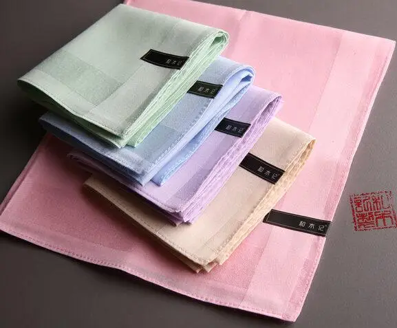 ผ้าเช็ดหน้าผ้าฝ้ายผู้หญิง hankies พิมพ์43*43ซม. เช็ดเหงื่อแฟชั่น1ชิ้น