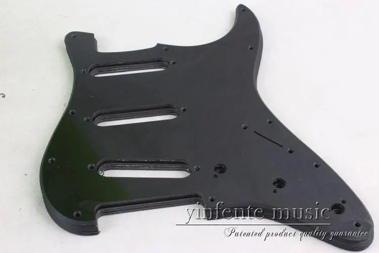 New  black    color  Electric Guitar Pickguard     SSS S trat Guitar parts #1826 color