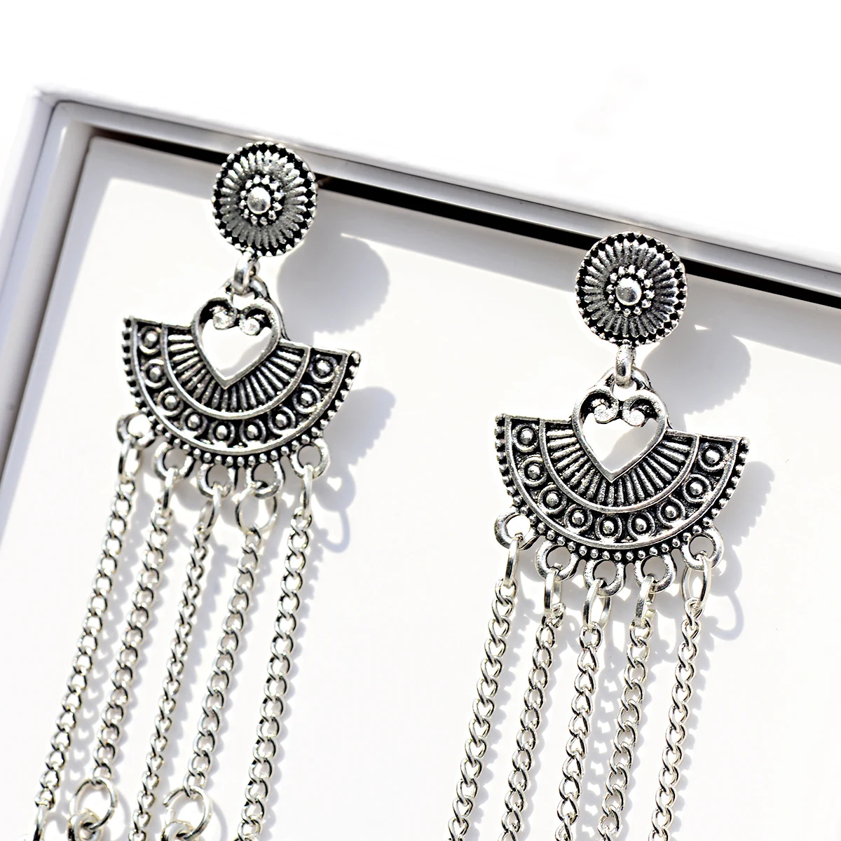 Egypt Turkish Classic Antique Women\'s Geometric Alloy Long Chain Tassel Jhumka Earrings 2024 Bohemia Indian Dangle Drop Earrings