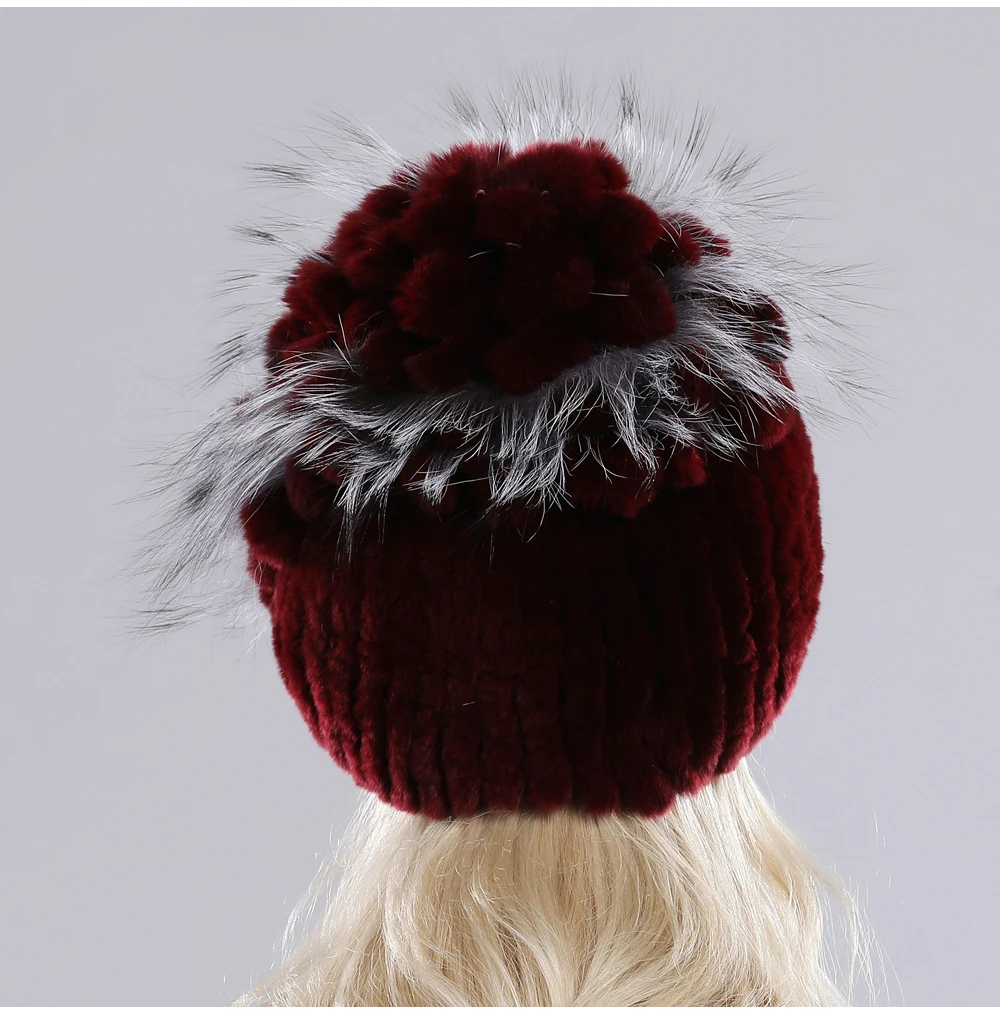 Neue Russische Damen Echt Rex-Kaninchenfell Mützen Luxuriöse Gestrickte Blumen Echte Rex-Kaninchenfell Kappe Winter Echt-Fell Beanie Mütze – Detail 32