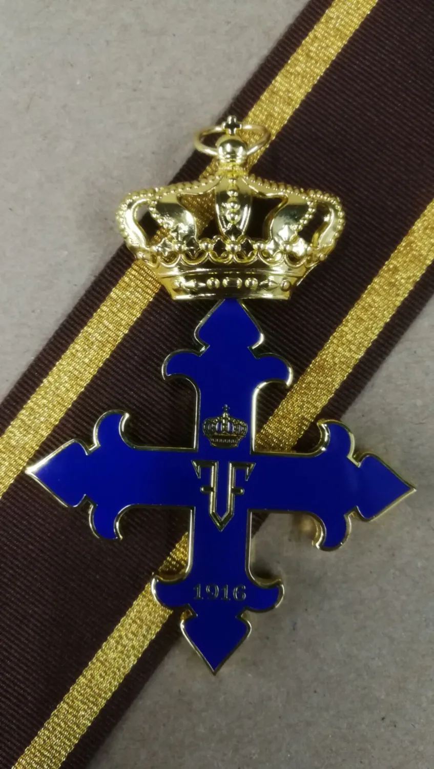 

EMD Romanian Order of Michael the Brave 2nd Class Commander's Cross1