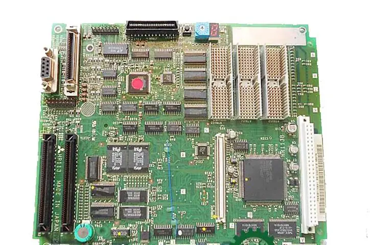 Used in good condition board HR113