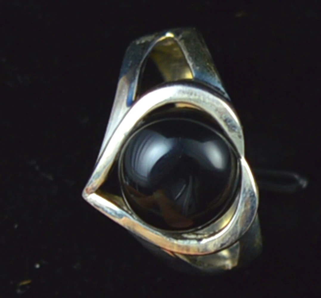 

Lovegem Genuine Black Onyx Ring 925 Sterling Silver, Size : 8.25 , KR0034