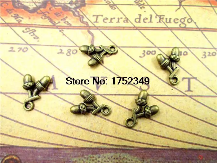 30pcs--Acorn Charms, Antique Bronze Tone 3D Acorn charm Pendants 14x11mm