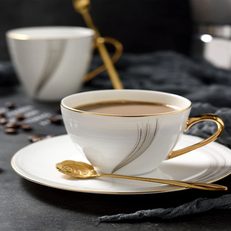 Europe Coffee Cup Bone China Cup Mug Cup And Saucers Spoon Set Design Tazas Dde Cafe Espresso Cup European Coffee 220-300ml