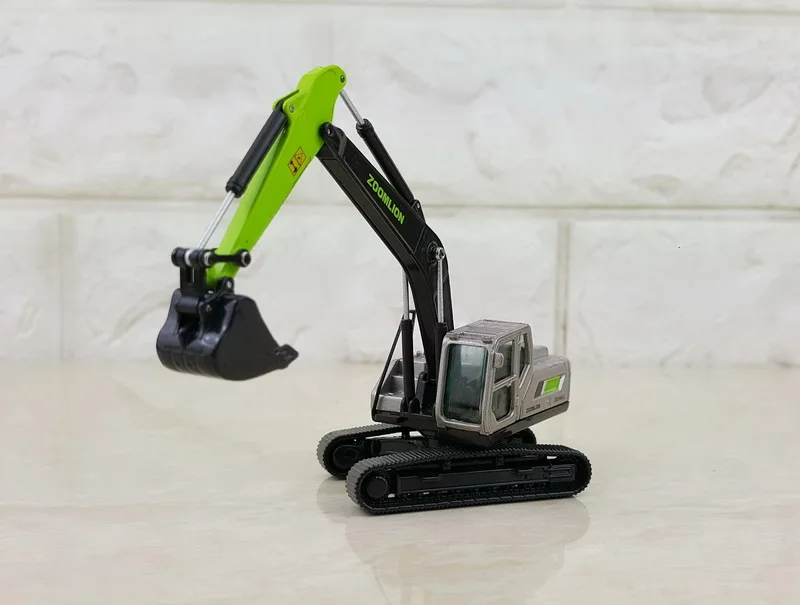 

Collectible Alloy Toy Model 1:87 Scale ZOOMLION ZE210GLC Hydraulic Excavator Engineering Machinery DieCast Model For Decoration