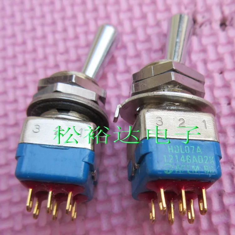 

Original new 100% 12146AD2K toggle switch double 3gear 6pin locking hole 12mm