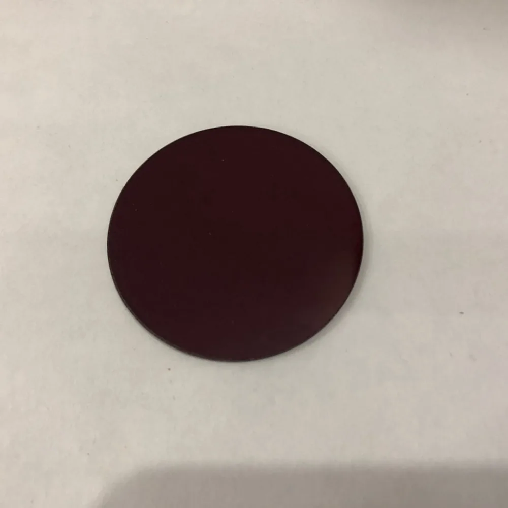2 pezzi di dimensioni totali diametro 50mm e 2mm di spessore uv taglio 720nm filtro passa IR vetro ottico HB720