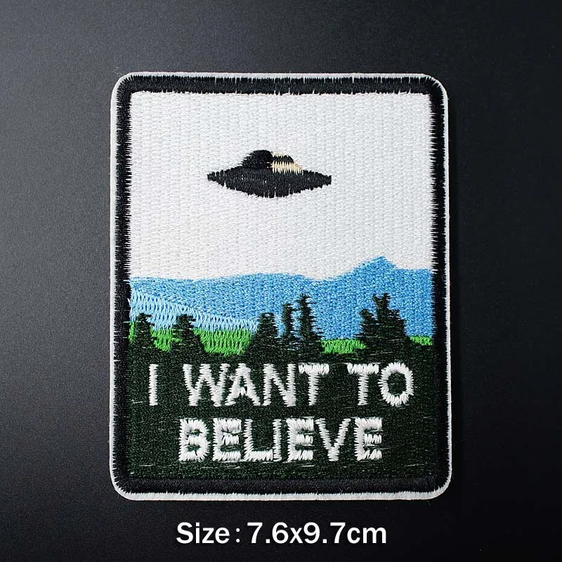 UFO (rozmiar: 7.6X9.7cm) DIY odznaki hafty łatka aplikacja do naprasowania na ubrania materiały krawieckie ozdobne łaty