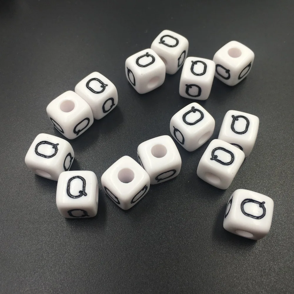 Free Shipping 550PCS/Lot 10*10MM White with Black Printing Single Alphabet Q Initial Plastic Cube Square Beads