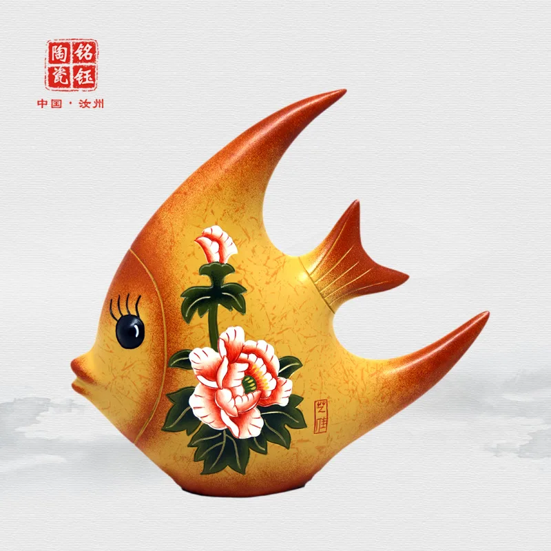 

Color pottery crafts, hand-painted ceramic fish, Chinese-style pottery, living room wine cabinet Decoration, gift, free shipping