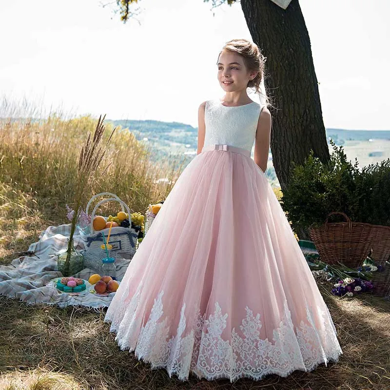 Blush Pink Flower Girl Dress for Beach Garden Castle Country Weddings 2019 Ball Gown Floor Length Kids Birthday Party Gowns Lace