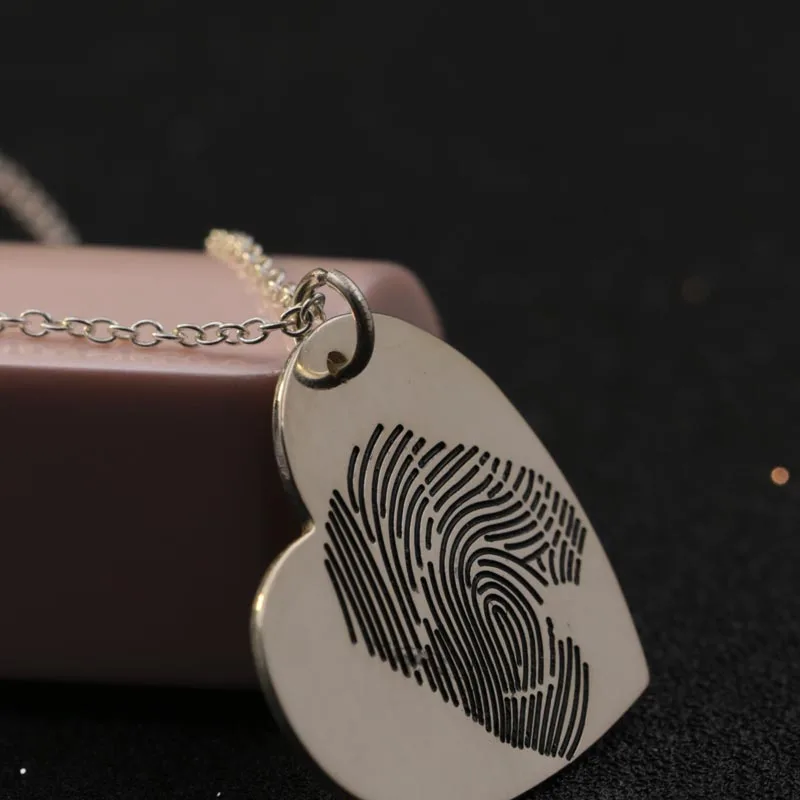 

Custom Fingureprint Black color Heart Necklace Solid wave Print Customized Pendant Necklace Personalized Heart Jewelry