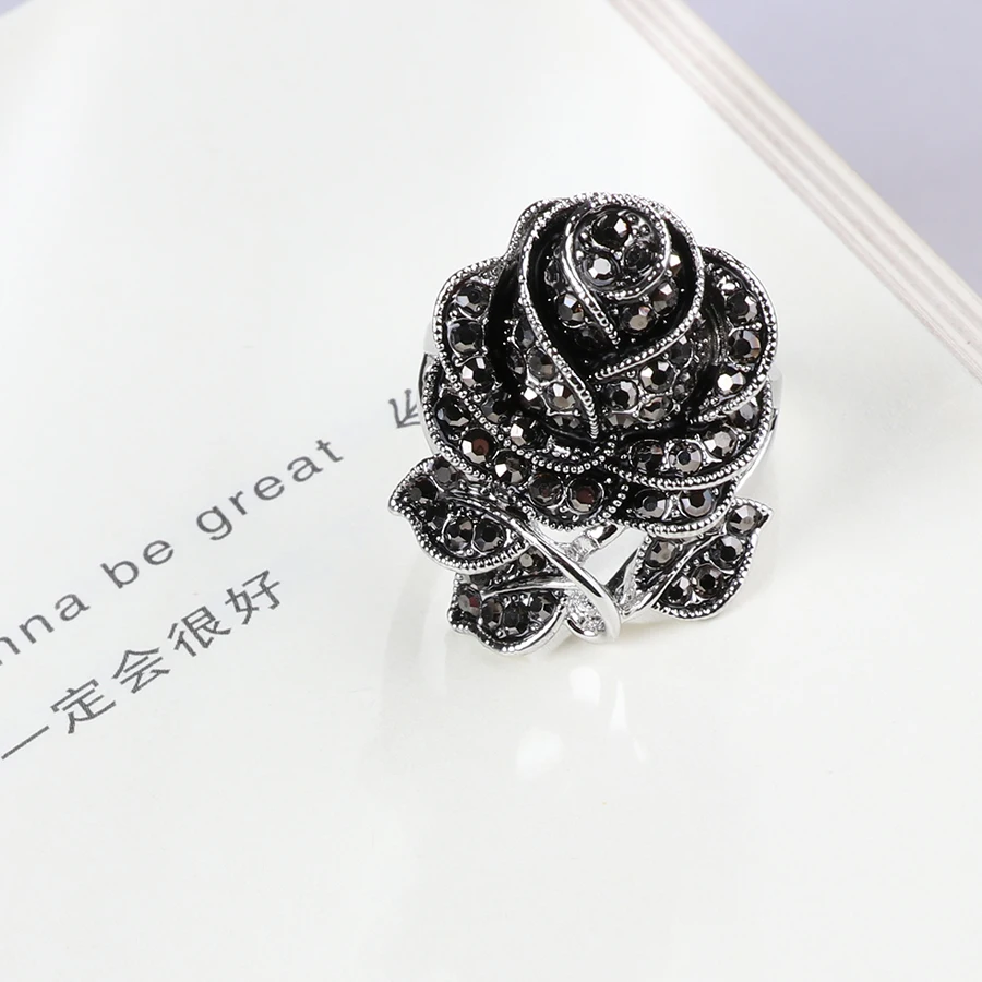 Kinel 2020 Vintage Rose Ring For Women Antique Silver Color Black Crystal Rings Christmas Gift Mixed Wholesale