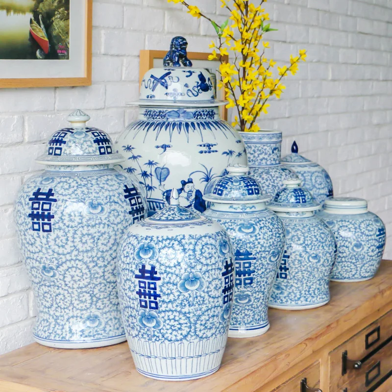 Jingdezhen Old Blue And White Ginger jar New Chinese temple jar Antique Study Wedding Decorations porcelain ceramic jar vase