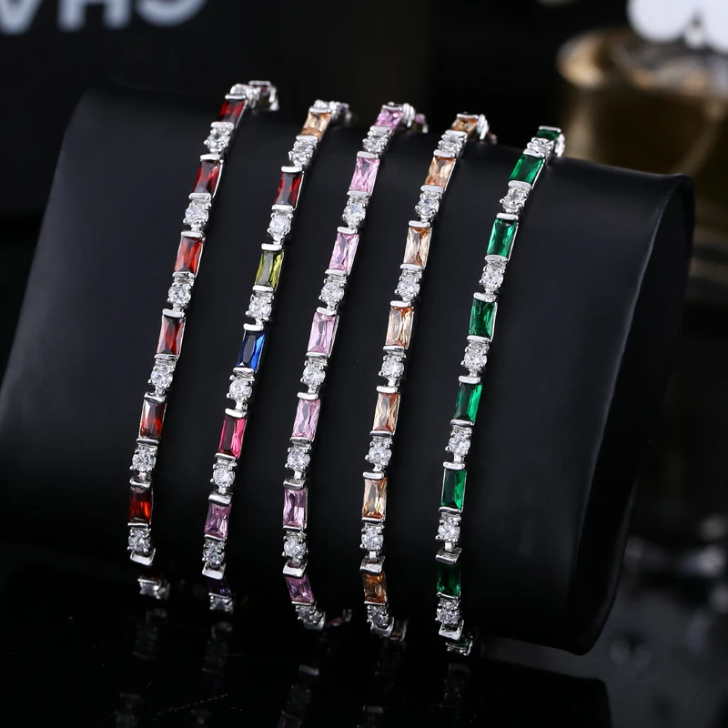 CWWZircons Modische CZ-Charm-Armbänder mit Roten, Grünen und Blauen Kristallen für Damen, Weihnachts- und Neujahrsgeschenk, Großhandel S0012 – Detail 17