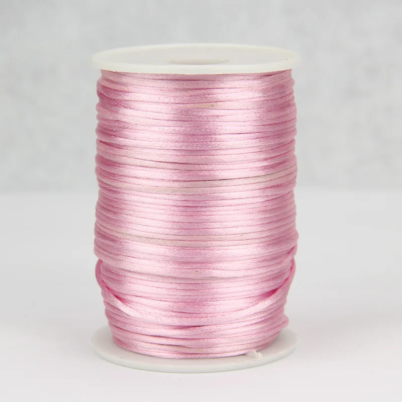 Nieuwe 2,5 mm 100 yard Chinese knoopkoord 24 kleuren Rattail satijn gevlochten string sieraden bevindingen kralen touw voor DIY mode ambacht