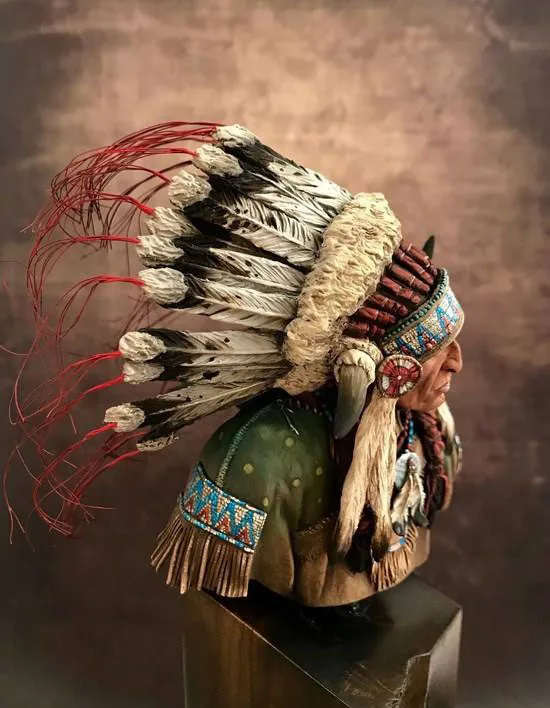 Unassambled  1/10 ancient Leader of the Plains man bust   Resin figure miniature model kits Unpainted
