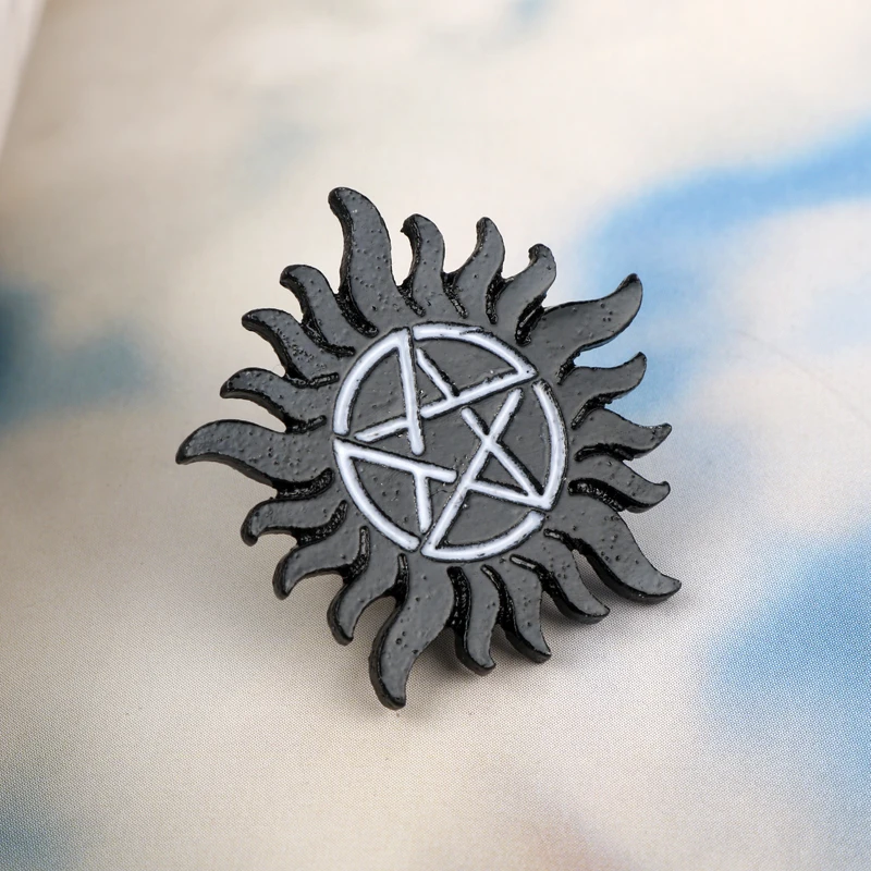 dongsheng TV Jewelry Supernatural Brooch Black Pentagram Enamel Broochs Pin Winchester Star Badge Women Men Lapel Pin Fashion-40