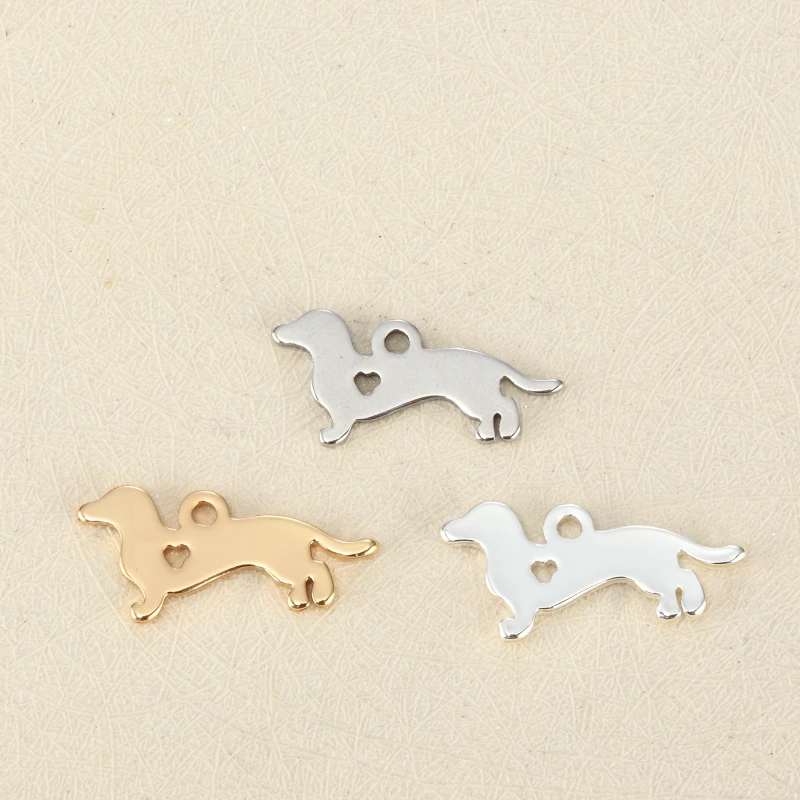 

20pcs Diy jewelry charm accessories The pet dog dachshund dog stainless steel pendant 9 * 20 mm for necklace