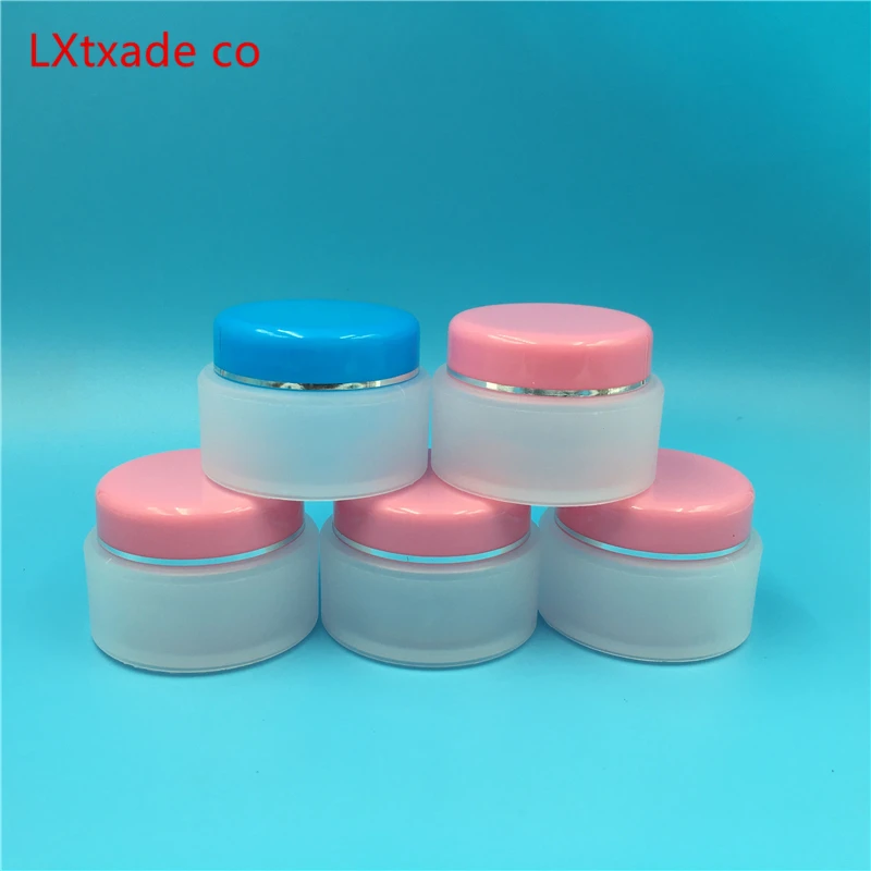 50pcs 30ML  50ML Frosted White Plastic Empty Packaging Bottle Jar Pink Blue Screw Lid Cream Empty Cocmetic Containers