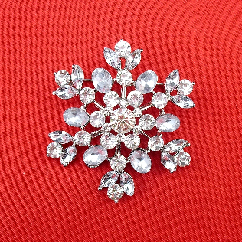 Snowflake Silver Plated Tone Vintage Style Crystal Bridal Flower Brooch Girl Pentagram Corsage Pin For Wedding Item No.: BH7461