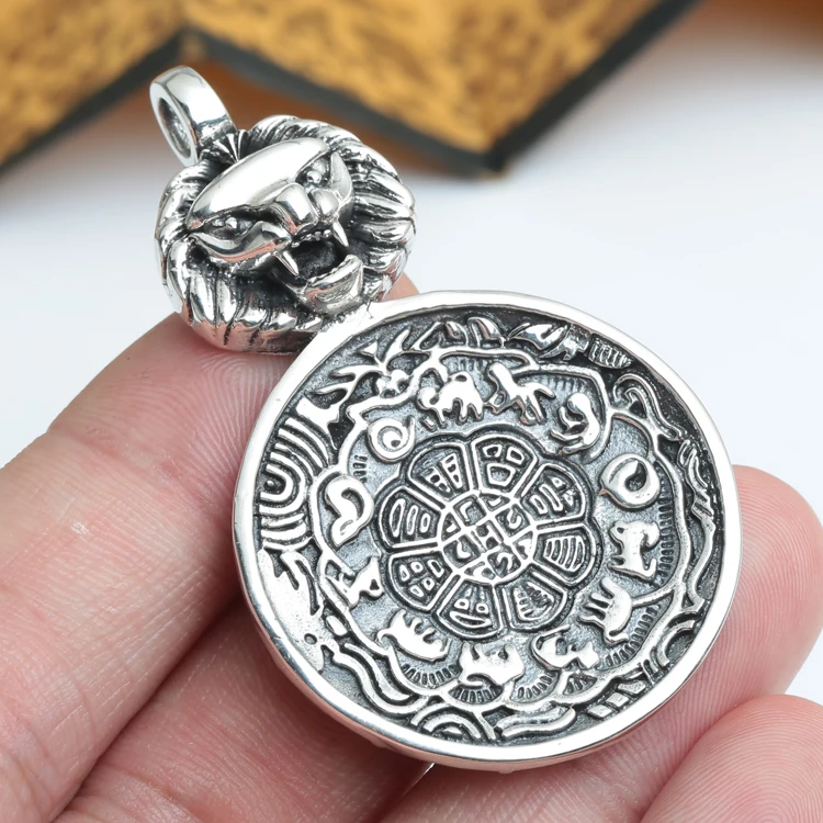 

Vintage 925 Silver Tibetan Nine Direction Eight Symbols Amulet Tibetan Lion Direction-Symbol Pendant Buddhist Pendant