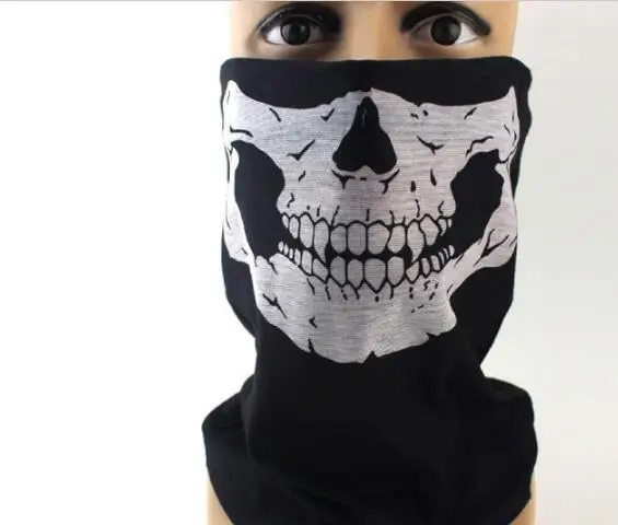 50 pieces 2022 New Novelty Outdoor Ride Bandanas Scarves /Fashion Sport Cool Skull Wicking Seamless Washouts Scarf