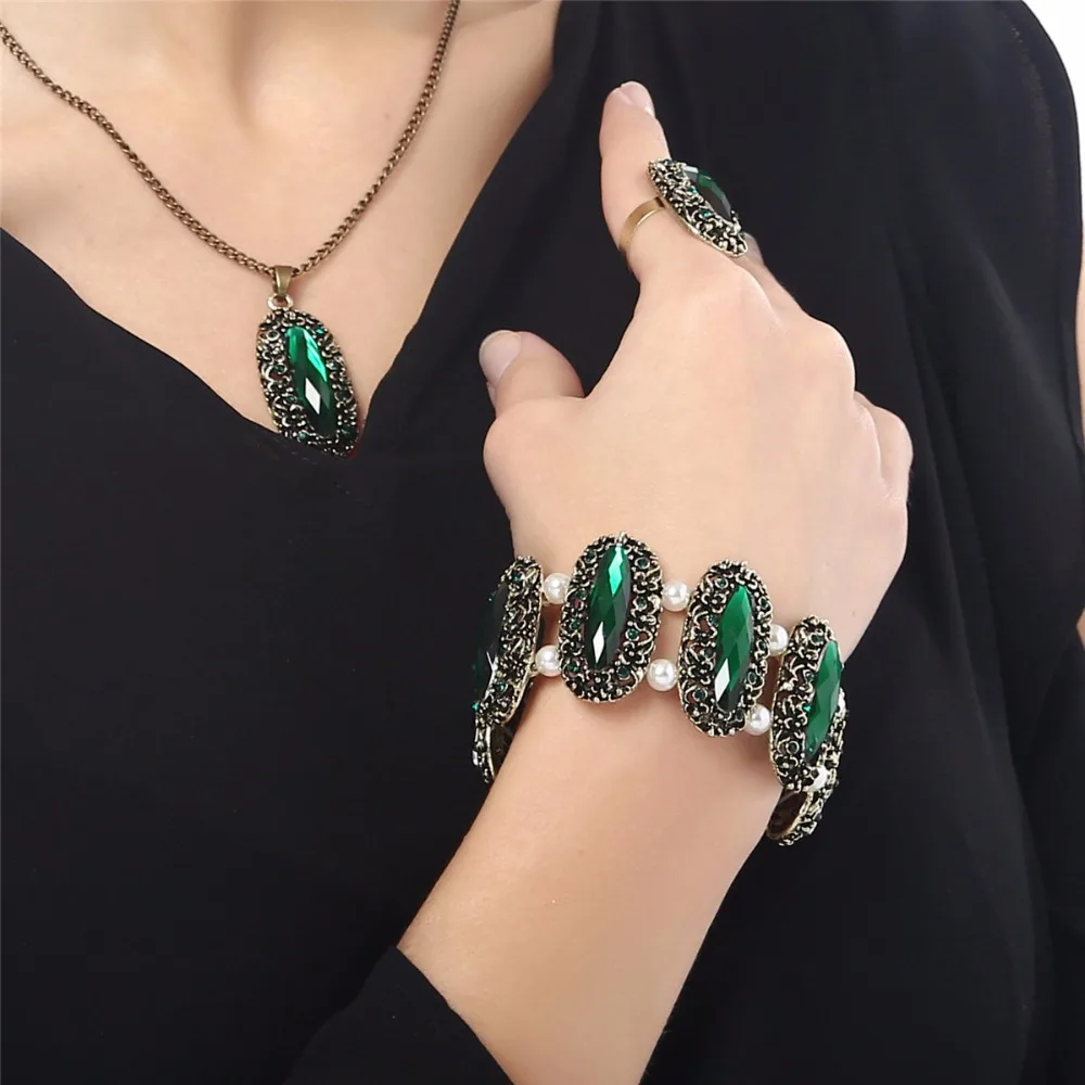 New Design Vintage Green Crystal Oval Shine Stone Rhinestones Bracelet Bangle Jewelry Women Wedding Fashion