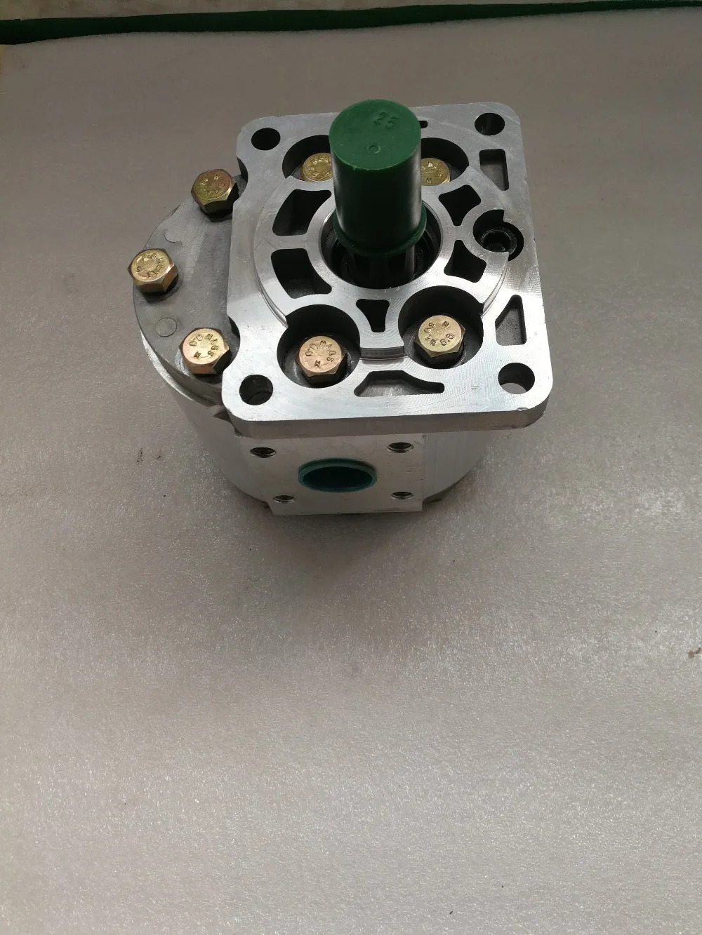 Hydraulic gear pump BHP-3B0-D-63-H1-F2