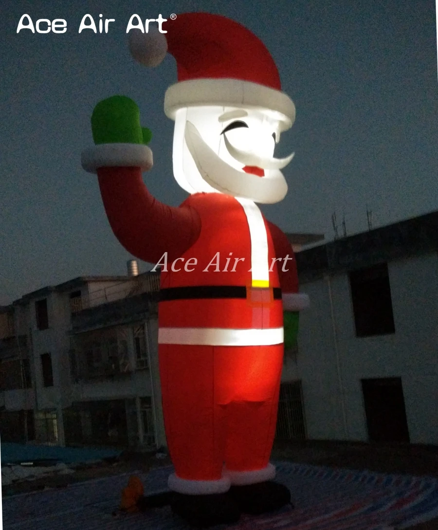 Outdoor 5m H Inflatable Christmas Decoration LED Lighting Giant Santa Claus for Christmas Decoration