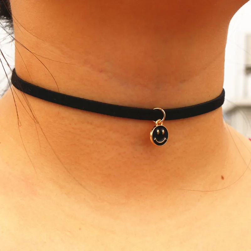 Gothic Choker Necklaces for Women Clavicle Collares Fashion Jewelry Bijoux Colier Necklaces Smile Pendants Fashion Neck Jewelry