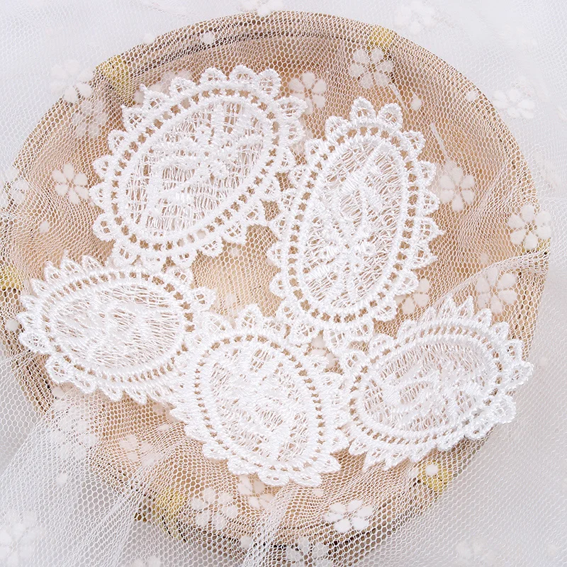 30pcs/lot Sew On White Guipure Lace Fabric Oval Flower Applique Trims for Garment Accessories Decoration DIY Patchwork Craft