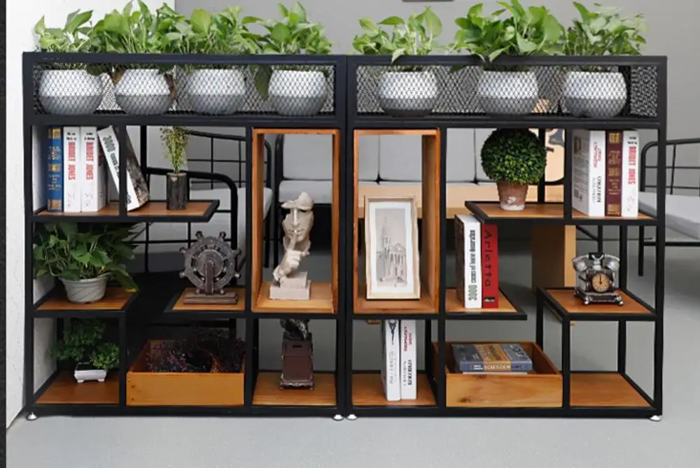 American iron art shelves, flower shelves, LOFT industrial style coffee shop decoration bookshelf, green plants, short screen