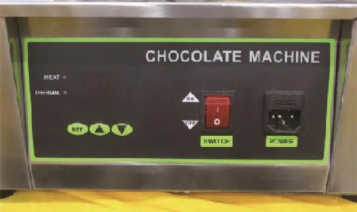 Два горшка для плавления шоколада